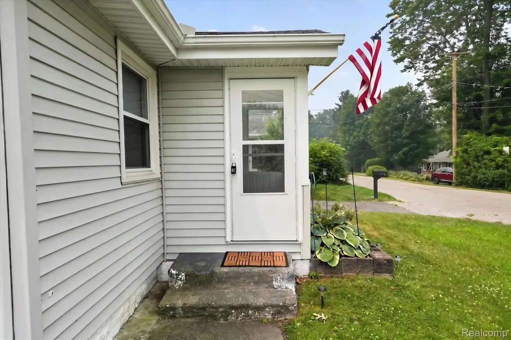 3419 Gypsy Lane Leoni Township MI 49202