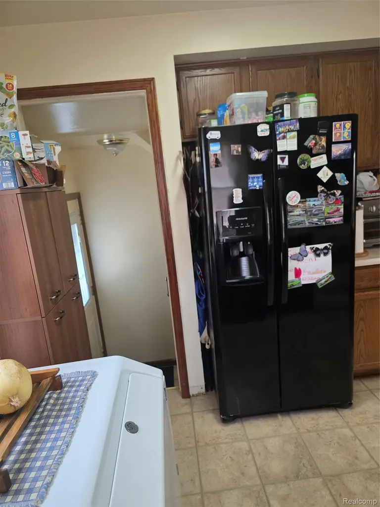 33505 Clinton Street Wayne City MI 48184