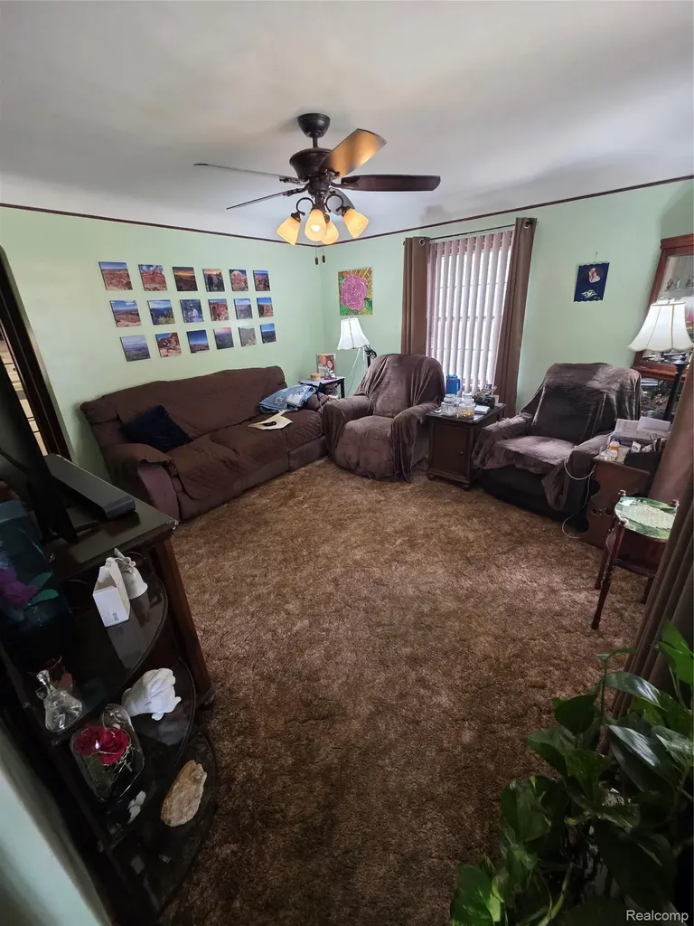 33505 Clinton Street Wayne City MI 48184