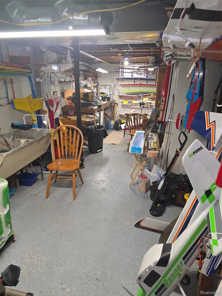 33505 Clinton Street Wayne City MI 48184