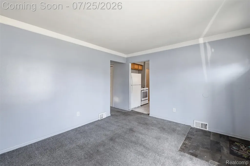 29632 Hazelwood Street Inkster City MI 48141