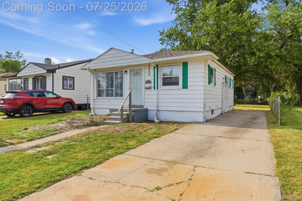 29632 Hazelwood Street Inkster City MI 48141