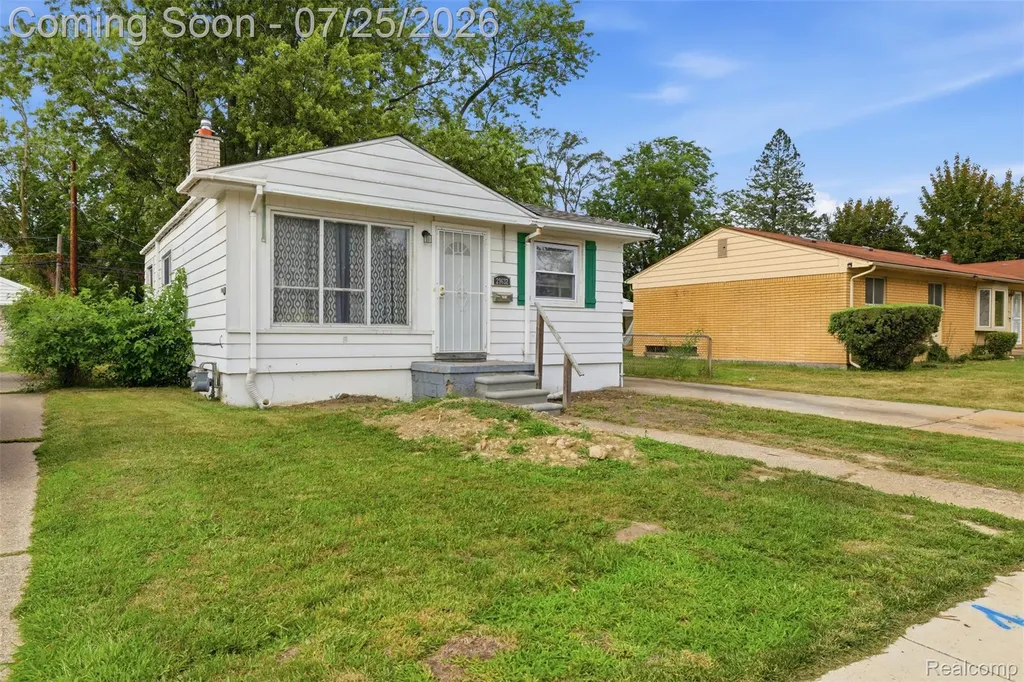 29632 Hazelwood Street Inkster City MI 48141