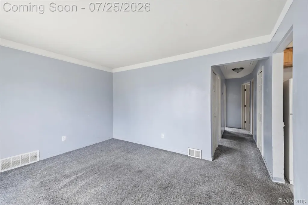 29632 Hazelwood Street Inkster City MI 48141
