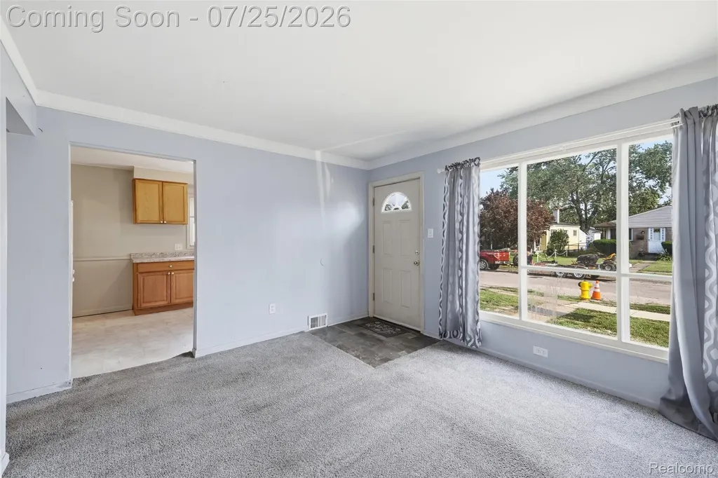 29632 Hazelwood Street Inkster City MI 48141