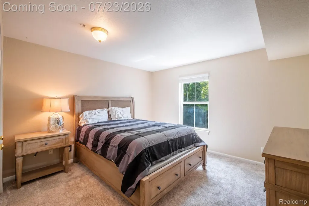 618 Curzon Court Howell City MI 48843