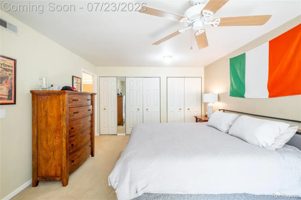 618 Curzon Court Howell City MI 48843
