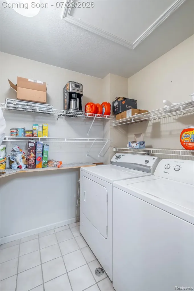 618 Curzon Court Howell City MI 48843