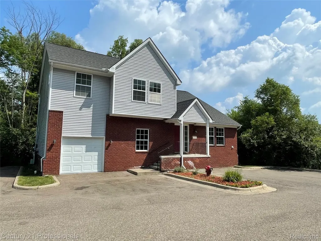 2042 Decker Road Walled Lake City MI 48390