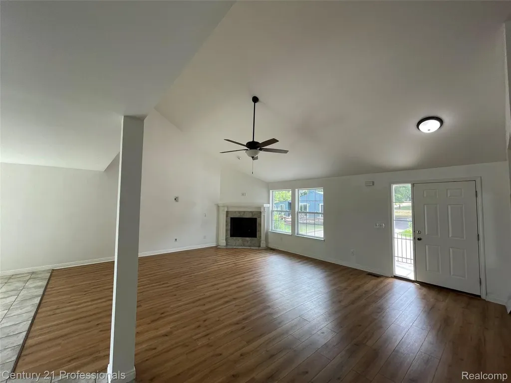 2042 Decker Road Walled Lake City MI 48390