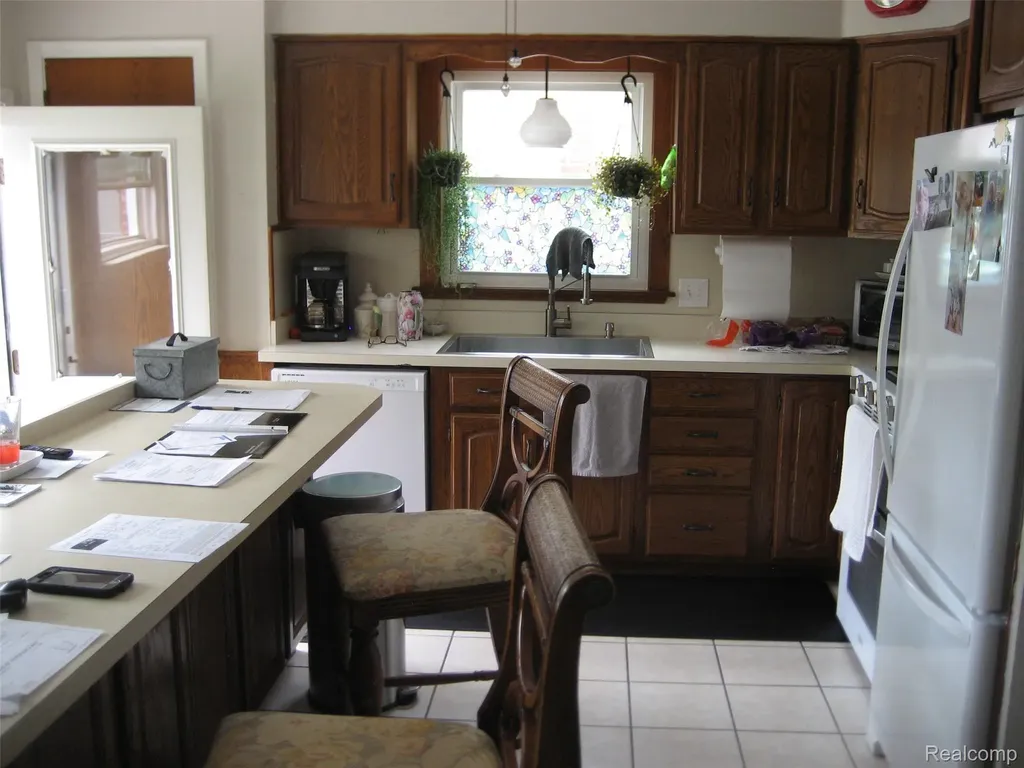 22039 Haskell Street Taylor City MI 48180