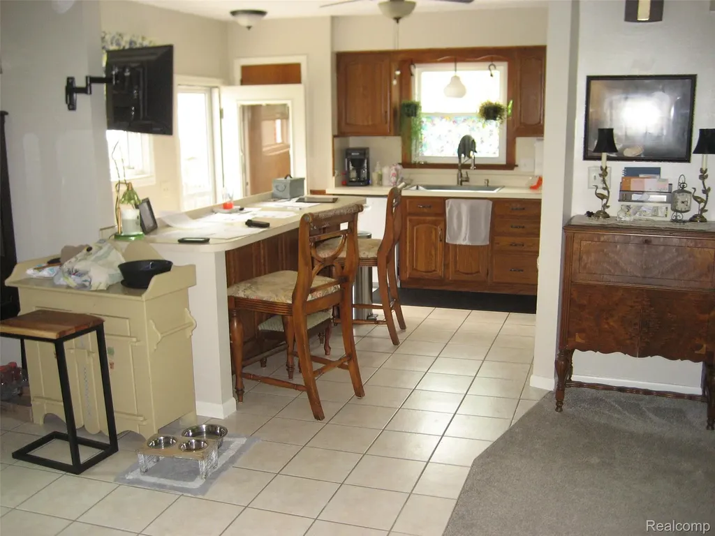 22039 Haskell Street Taylor City MI 48180