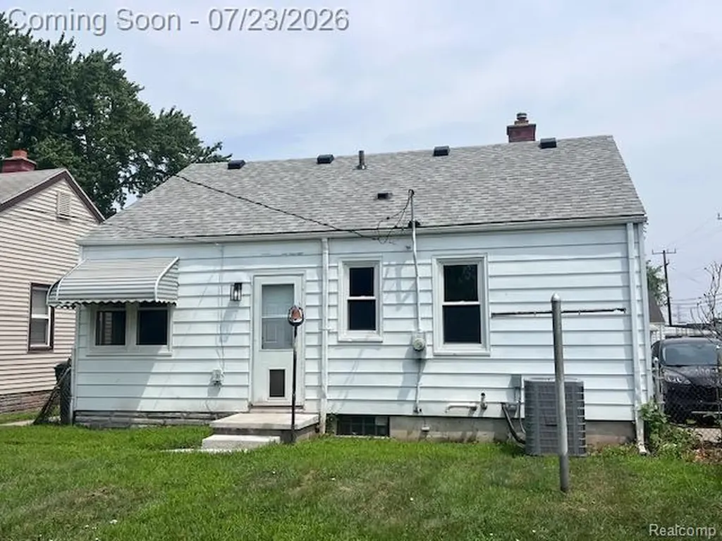 2735 David Street Melvindale City MI 48122