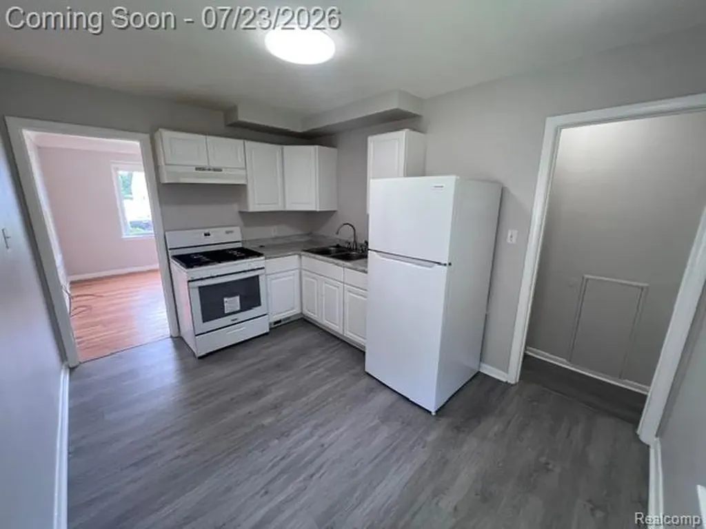 2735 David Street Melvindale City MI 48122