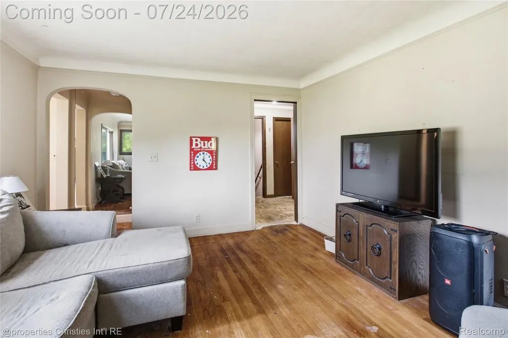 28430 Terrence Street Livonia City MI 48154