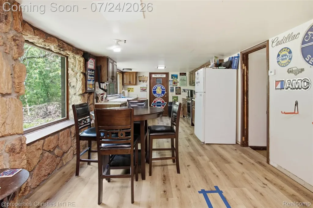 28430 Terrence Street Livonia City MI 48154