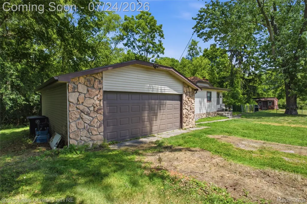 28430 Terrence Street Livonia City MI 48154