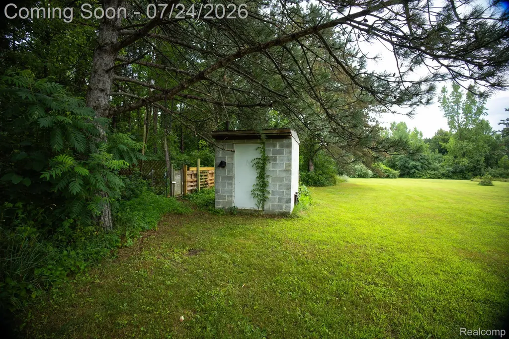 2649 Brown Road Watertown Township MI 48746