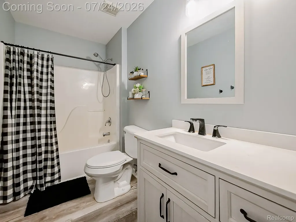 1643 Prairie Drive Pontiac City MI 48340