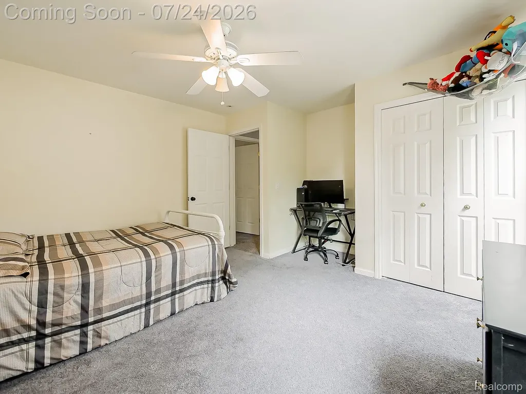 1643 Prairie Drive Pontiac City MI 48340