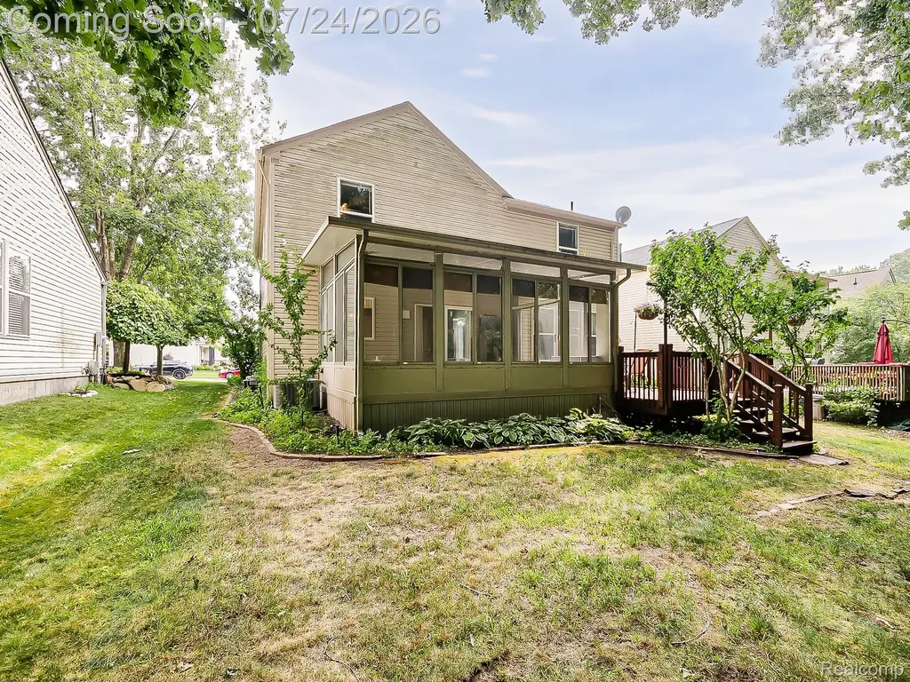 1643 Prairie Drive Pontiac City MI 48340