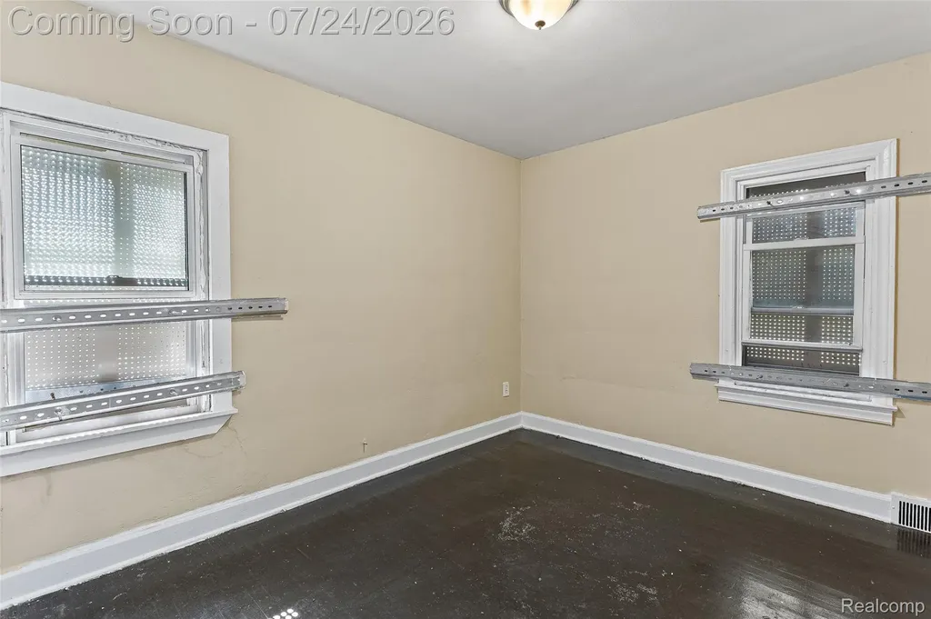 9910 Somerset Avenue Detroit City MI 48224