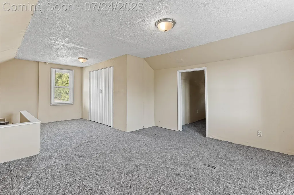 9910 Somerset Avenue Detroit City MI 48224