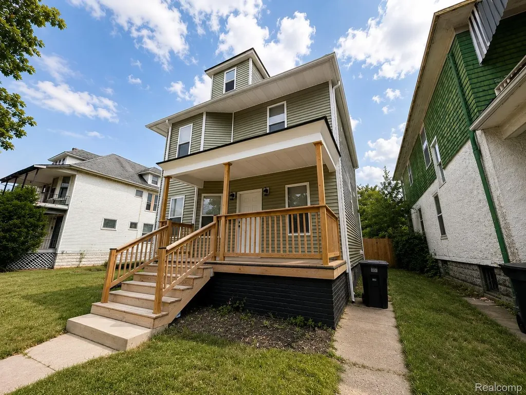 592 Leicester Court Detroit City MI 48202