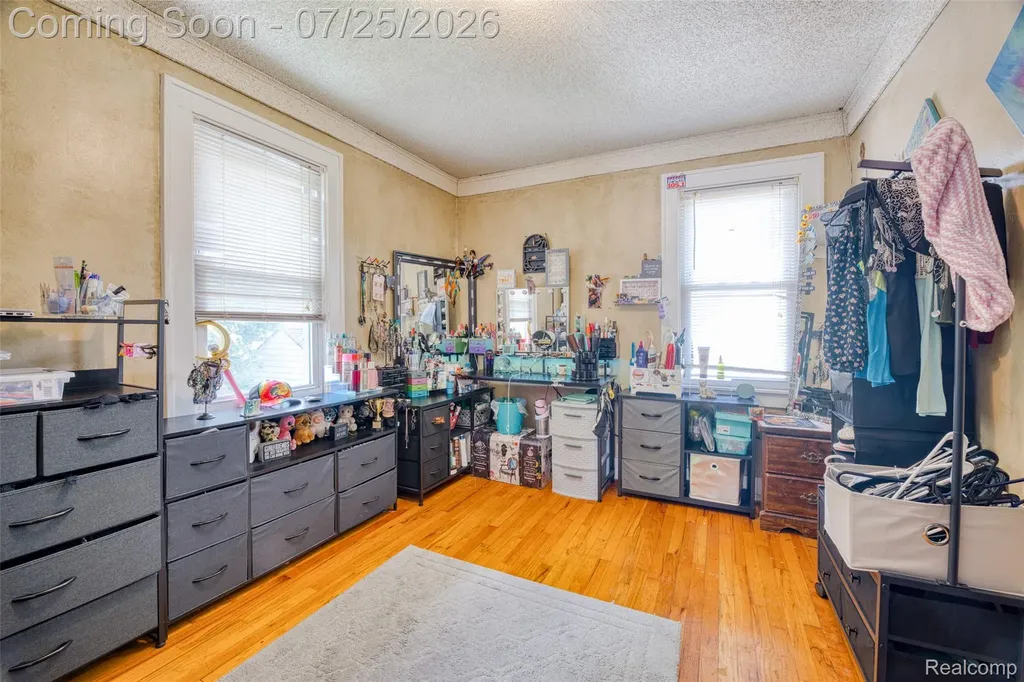 2114 Cumings Avenue Flint City MI 48503