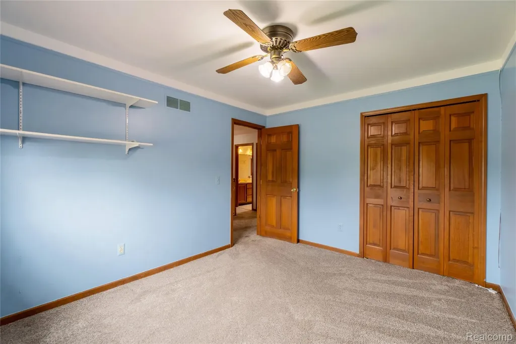 19678 Ashley Court Livonia City MI 48152