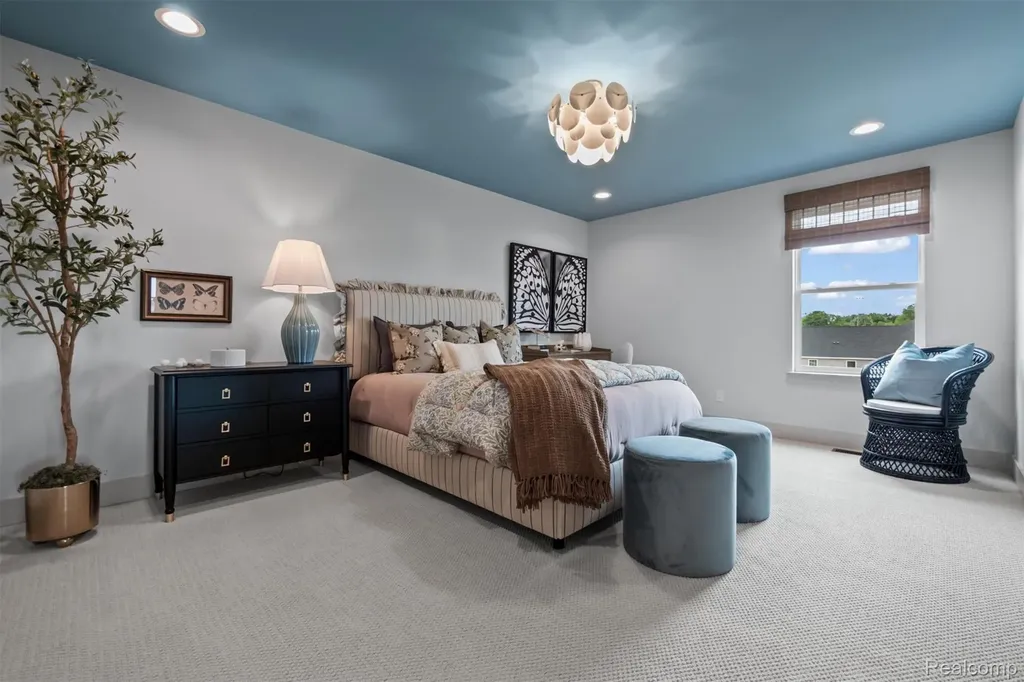 987 Buell Road Oakland Charter Township MI 48363