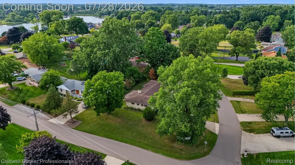 430 Spezia Drive Oxford Charter Township MI 48371