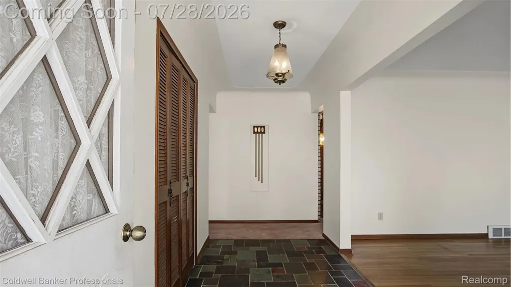 430 Spezia Drive Oxford Charter Township MI 48371
