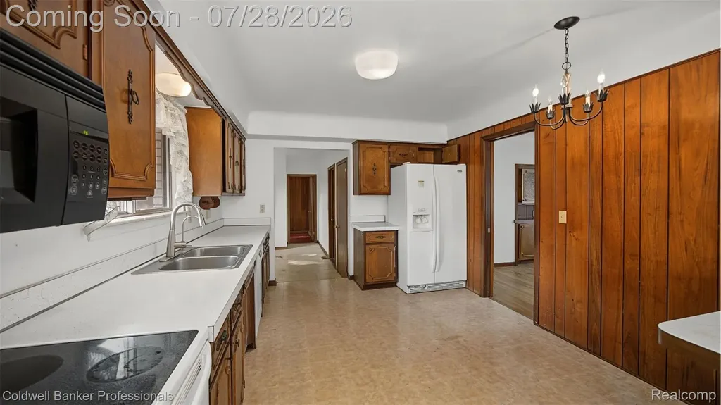 430 Spezia Drive Oxford Charter Township MI 48371