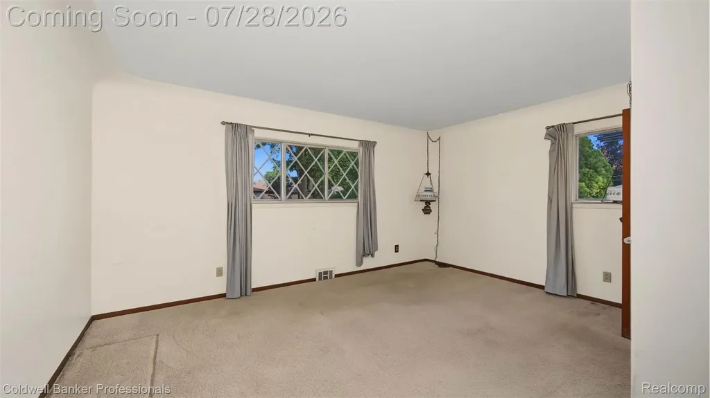 430 Spezia Drive Oxford Charter Township MI 48371