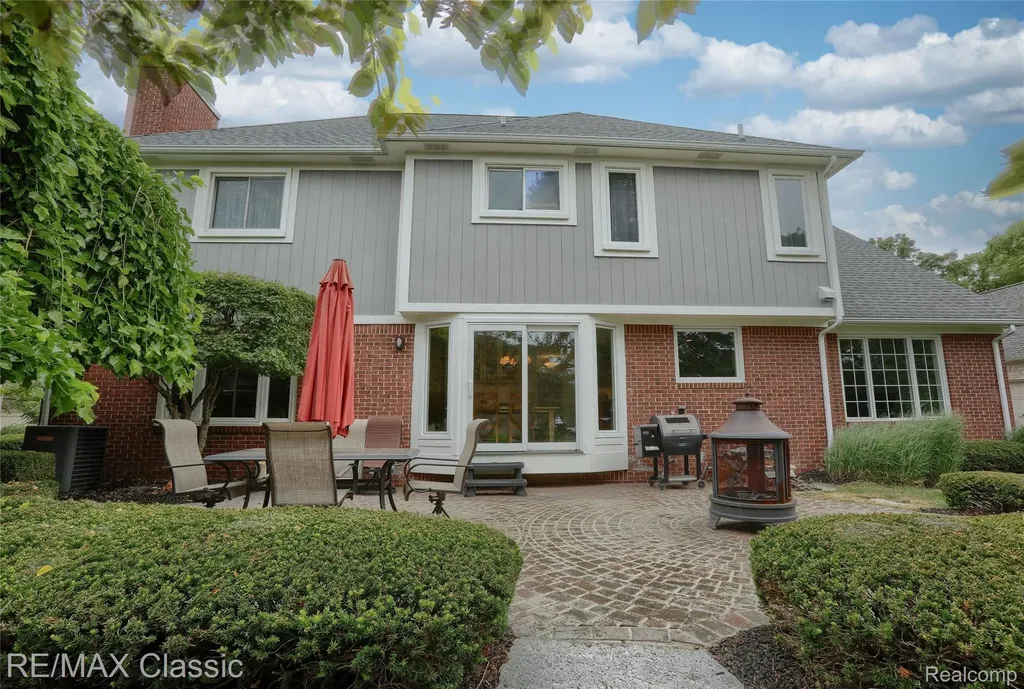 4434 Chablis Drive Sterling Heights City MI 48314