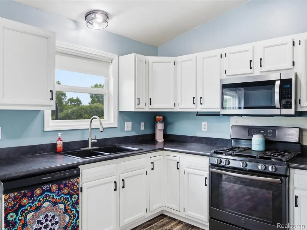 8884 Kilgore Road Greenwood Township MI 48006