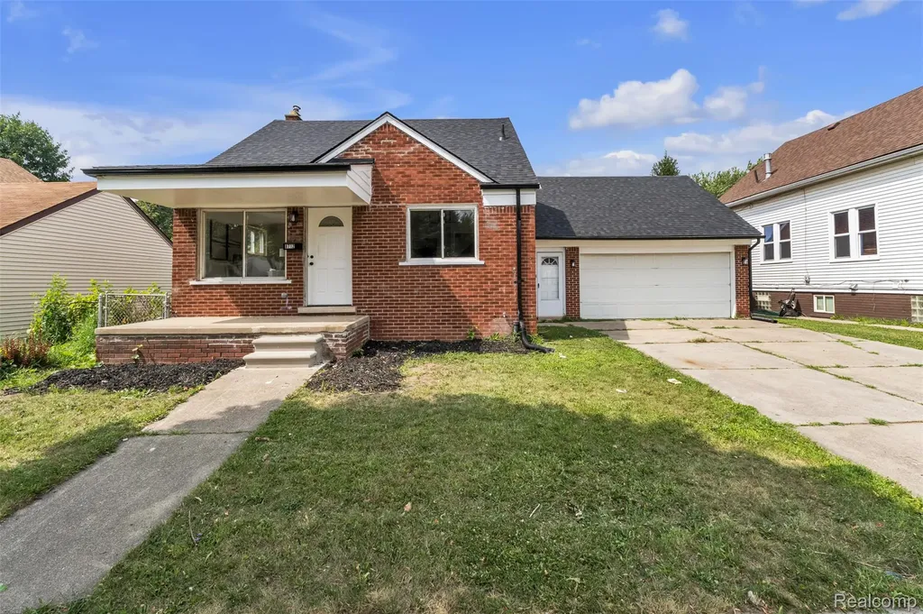 8712 Whitlock Avenue Dearborn City MI 48126