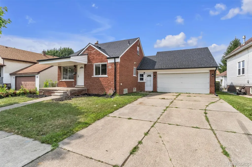 8712 Whitlock Avenue Dearborn City MI 48126
