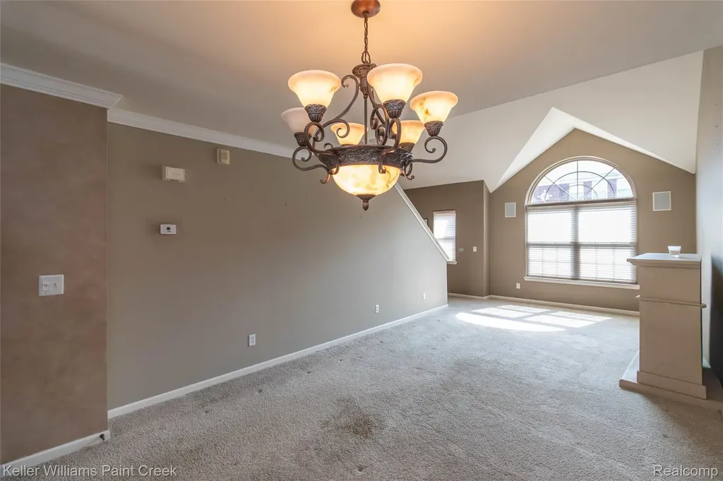 1424 Ashford Court Troy City MI 48084