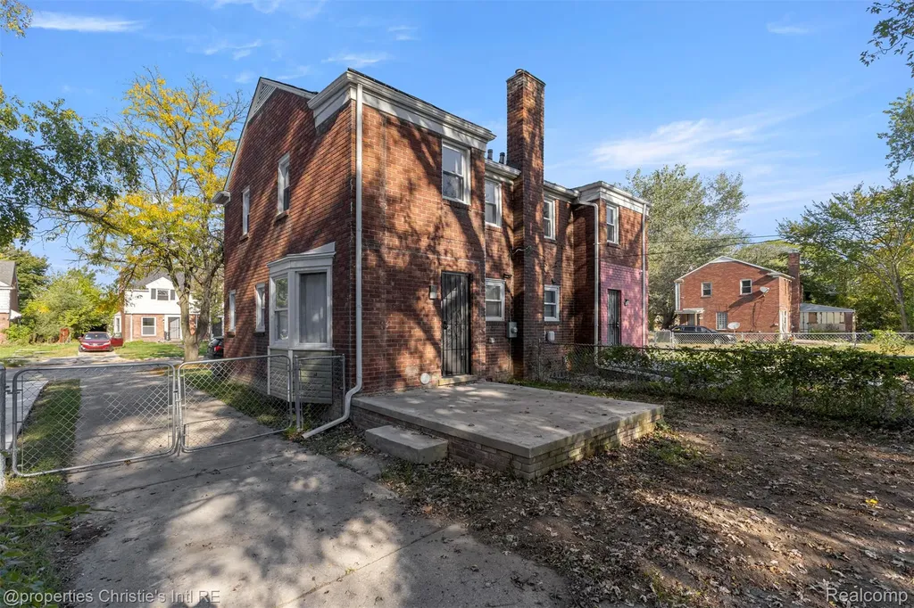 10842-38 Nottingham Road Detroit City MI 48224