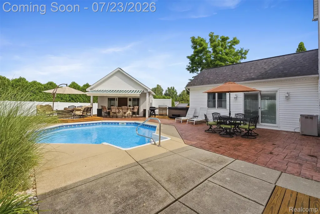 1192 N Bridge Street Linden City MI 48451