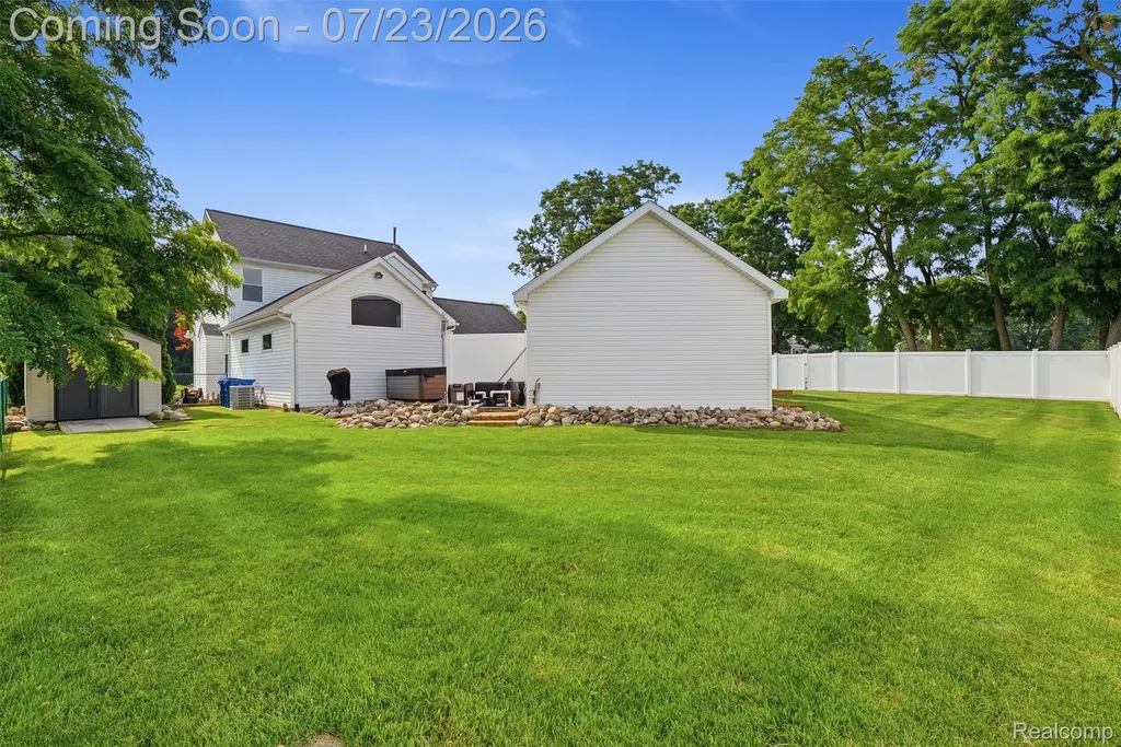 1192 N Bridge Street Linden City MI 48451