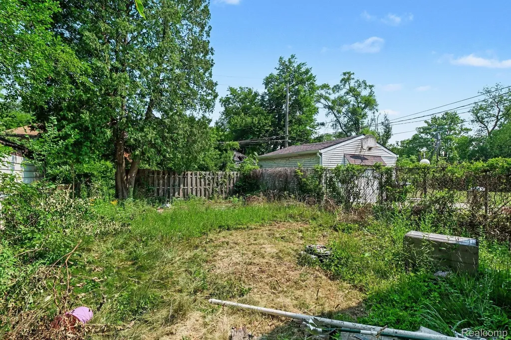 2000 Brighton Street Detroit City MI 48203