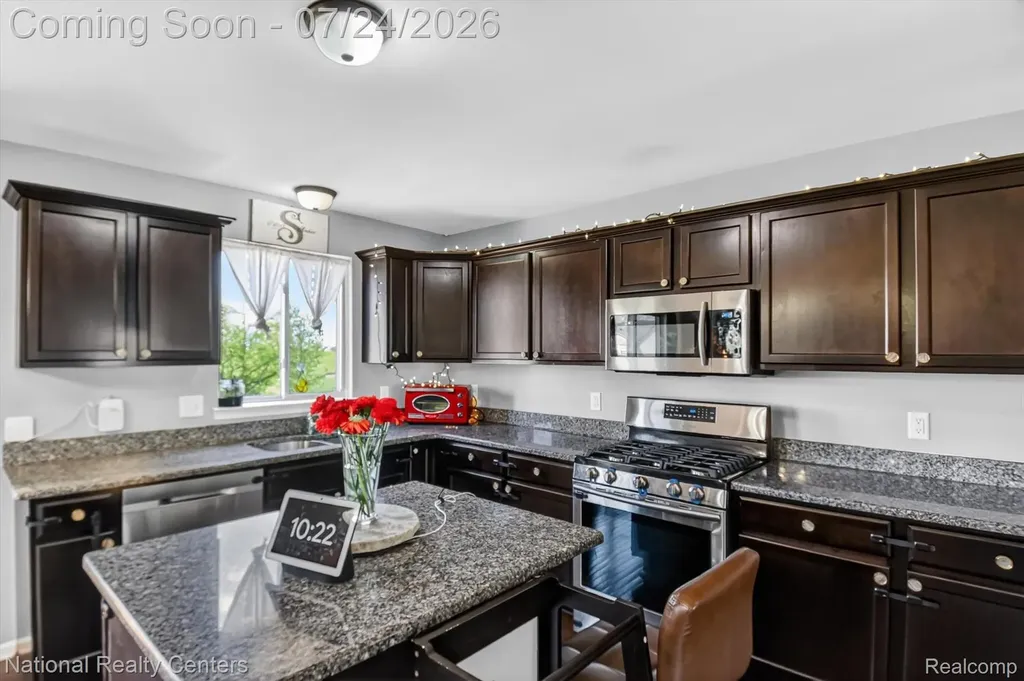 33512 Sand Piper Drive Romulus City MI 48174
