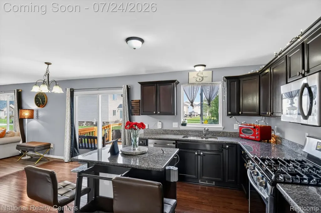 33512 Sand Piper Drive Romulus City MI 48174