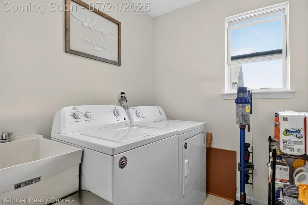 33512 Sand Piper Drive Romulus City MI 48174