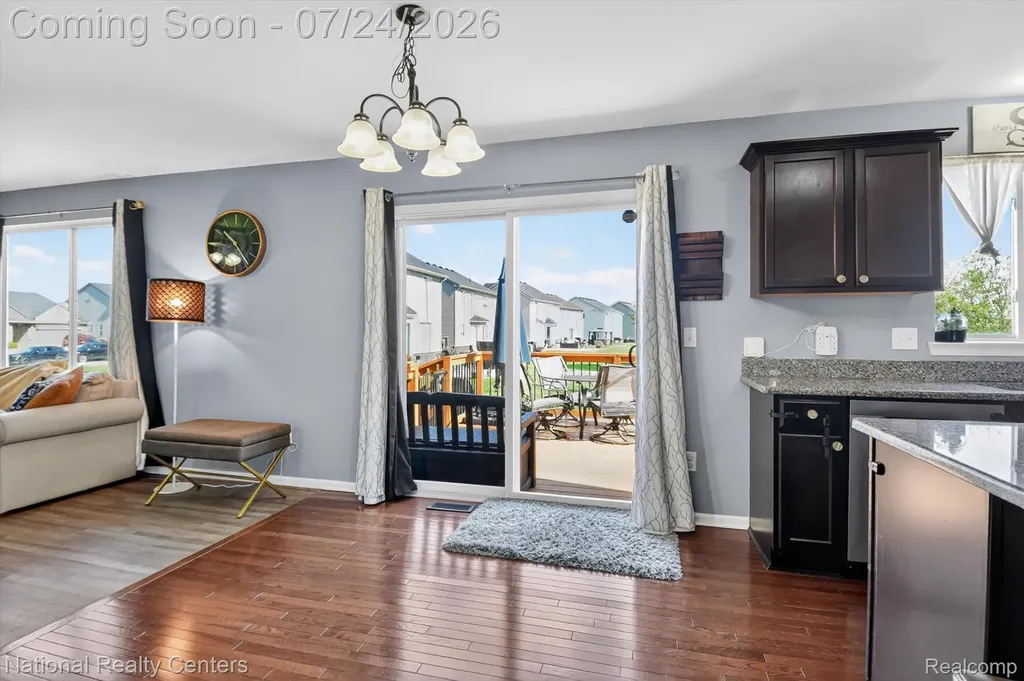 33512 Sand Piper Drive Romulus City MI 48174