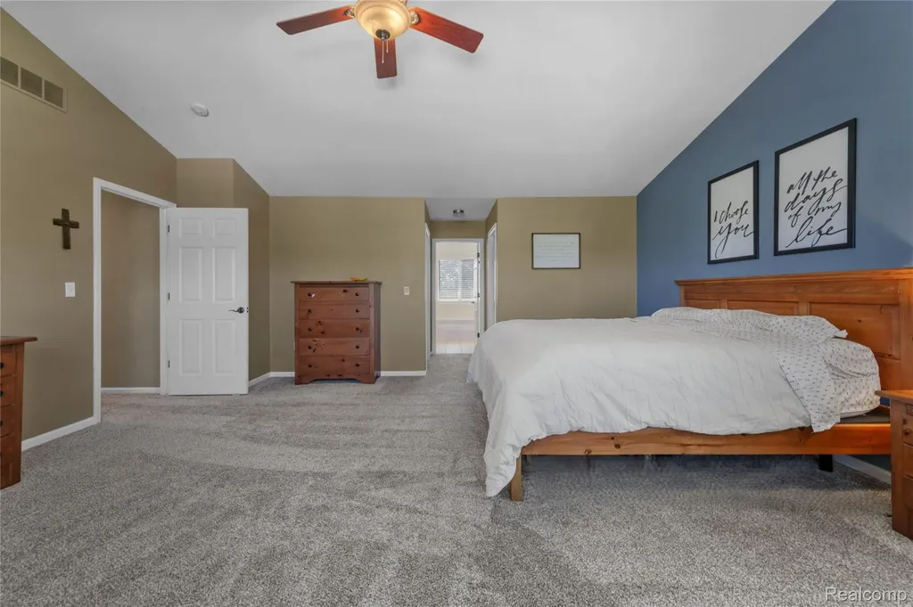 981 Coventry Court Oxford Charter Township MI 48371