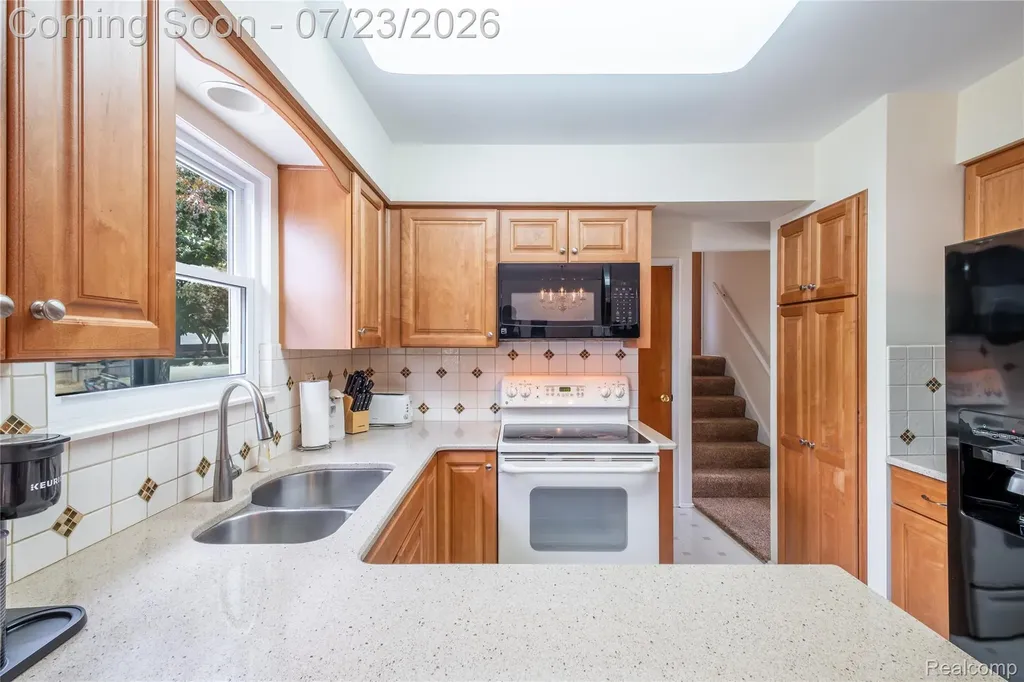 6534 Meadowwood Lane Grand Blanc Charter Township MI 48439